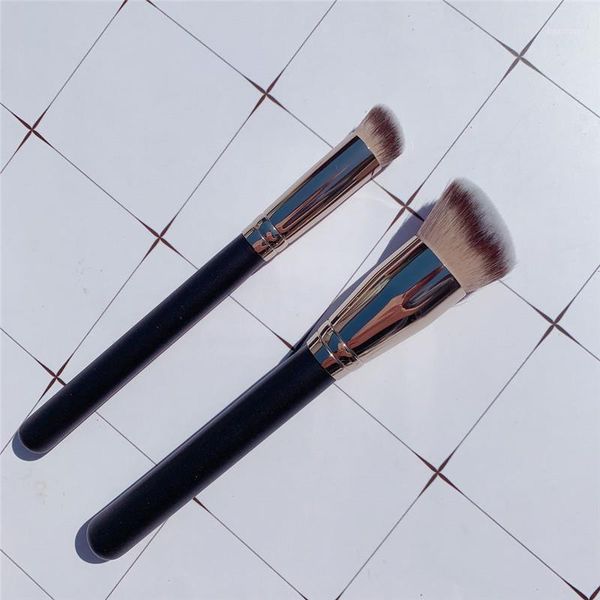 solid wood makeup brushes powder concealer blush liquid foundation face make up brush tools professional beauty cosmetics eyelash curler1
solid wood makeup brushes powder concealer blush liquid foundation face make up brush tools professional beauty cosmetics eyelash curler1