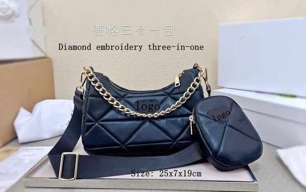 evening bags high-end shoulder bag, luxury rhombus embroidery three-in-one handbag, customized hardware diagonal bag
evening bags high-end shoulder bag, luxury rhombus embroidery three-in-one handbag, customized hardware diagonal bag