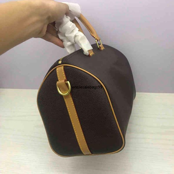 2021 classic boston women's tote shoulder bags female totes purse step hand pillow shape bag large capacity fashion handbag fadtory
2021 classic boston women's tote shoulder bags female totes purse step hand pillow shape bag large capacity fashion handbag fadtory