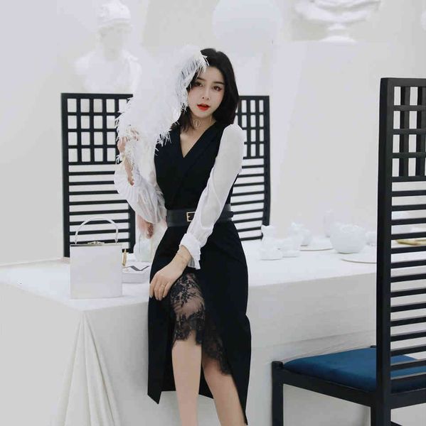 elegant female workmanship black boutonniere lace dress party autumn outfit, Black;gray
elegant female workmanship black boutonniere lace dress party autumn outfit, Black;gray