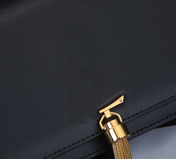 luxury designer women marmont cossbody bag crocodile grain leather chain messenger ladies fashion cosmetic bags 4colors
luxury designer women marmont cossbody bag crocodile grain leather chain messenger ladies fashion cosmetic bags 4colors