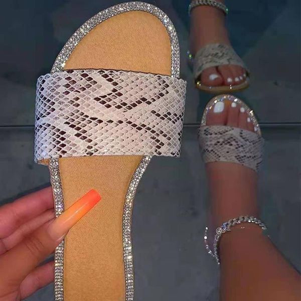 women leopard slippers 2021 ladies glitter crystal casual flat female slideswoman summer women's serpentine shoes plus size, Black
women leopard slippers 2021 ladies glitter crystal casual flat female slideswoman summer women's serpentine shoes plus size, Black