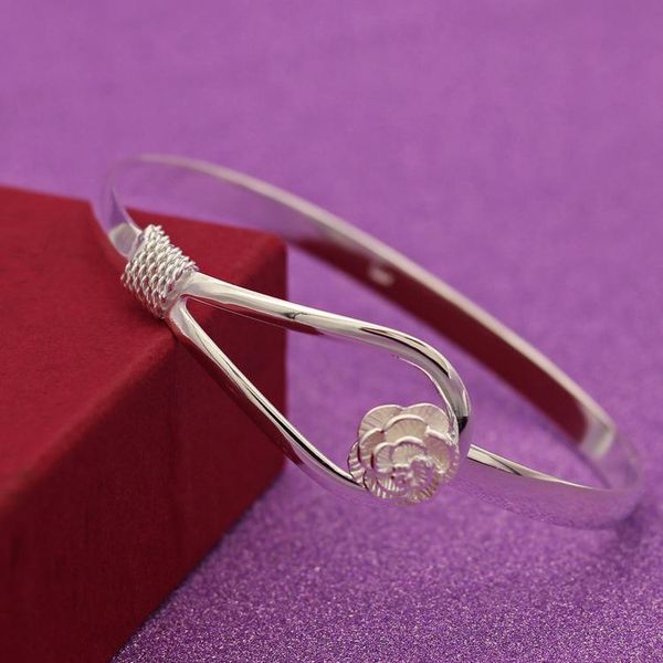 bangle classic design silver plated exquisite rose flower bracelet fashion charm women wedding elegant party jewelry, Black
bangle classic design silver plated exquisite rose flower bracelet fashion charm women wedding elegant party jewelry, Black