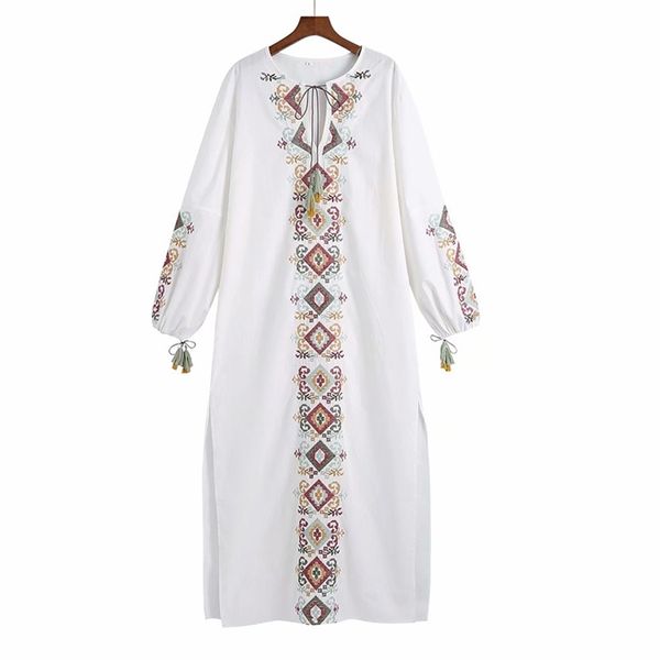 women summer za vintage long dress 3/4 sleeve o-neck embroidery tassel female elegant fashion split fork dresses vestidos 210513, Black;gray
women summer za vintage long dress 3/4 sleeve o-neck embroidery tassel female elegant fashion split fork dresses vestidos 210513, Black;gray