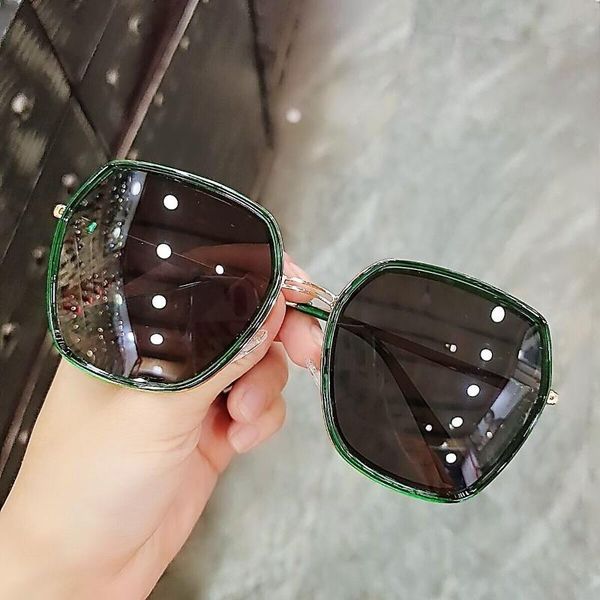 sunglasses ladies polarized retro big frame uv protection for female, White;black
sunglasses ladies polarized retro big frame uv protection for female, White;black