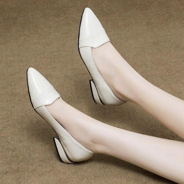 dress shoes ol offce lady pointed toe boat low heels wihte slip on woman pumps black red zapatos mujer 9363n
dress shoes ol offce lady pointed toe boat low heels wihte slip on woman pumps black red zapatos mujer 9363n