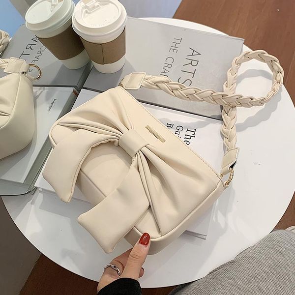 shoulder bags pu leather crossbody for women 2021 small braided strap messenger bag female travel handbags and purses
shoulder bags pu leather crossbody for women 2021 small braided strap messenger bag female travel handbags and purses