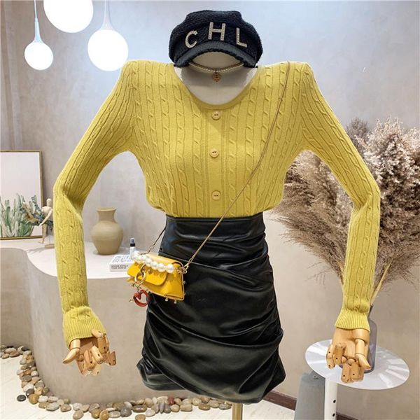women's sweaters clothing 2021 autumn winter long sleeve thread short sweater versatile thin pullover knit top, White;black
women's sweaters clothing 2021 autumn winter long sleeve thread short sweater versatile thin pullover knit top, White;black