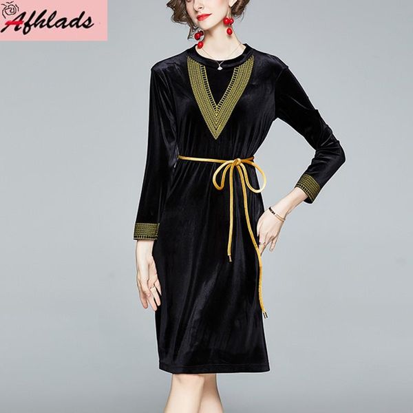 vintage gold velvet patchwork dress female spring and autumn 2021 long sleeved loose thin black large size women casual dresses, Black;gray
vintage gold velvet patchwork dress female spring and autumn 2021 long sleeved loose thin black large size women casual dresses, Black;gray