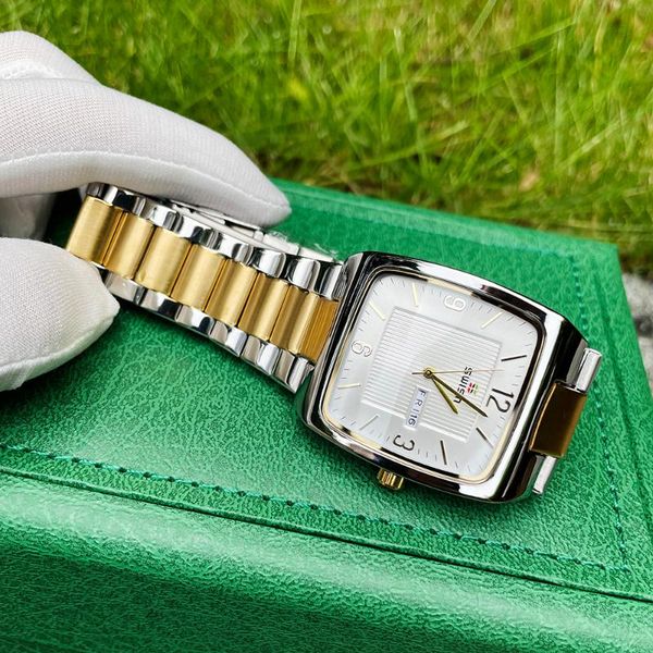 wristwatches swish 2021 fashion mens watches with stainless steel sports chronograph quartz watch men relogio masculino, Slivery;brown
wristwatches swish 2021 fashion mens watches with stainless steel sports chronograph quartz watch men relogio masculino, Slivery;brown