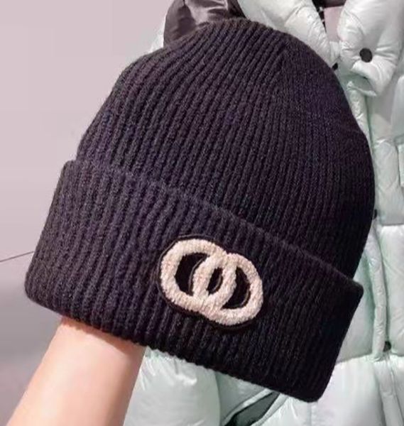 luxurys designers winter hat mountaineering beanie men's and women's fashion cap snow knitted wool warm caps lovers designer hats, Blue;gray
luxurys designers winter hat mountaineering beanie men's and women's fashion cap snow knitted wool warm caps lovers designer hats, Blue;gray