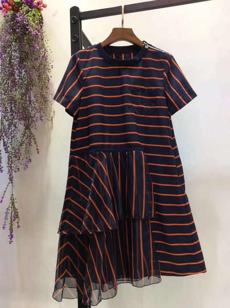 capris 2021 summer women o-neck polka dot print zipper shoulder deco short sleeve casual white blue striped, Black;gray
capris 2021 summer women o-neck polka dot print zipper shoulder deco short sleeve casual white blue striped, Black;gray