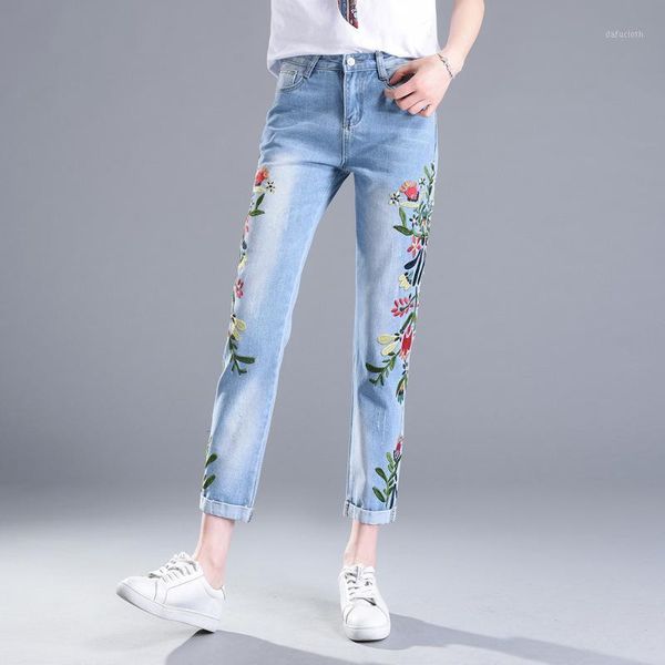 europe and the united states bf women's floral flowers 3d embroidery women straight jeans ankle-length pants al7785, Blue
europe and the united states bf women's floral flowers 3d embroidery women straight jeans ankle-length pants al7785, Blue
