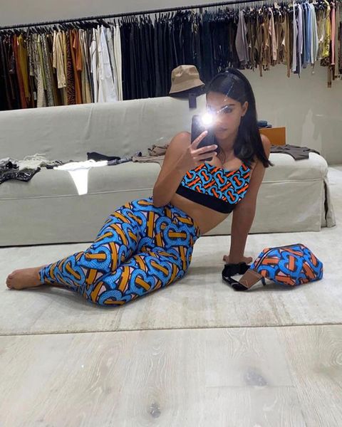 early spring new allover print slim stretch vest + women's versatile elastic waist pant, White;black
early spring new allover print slim stretch vest + women's versatile elastic waist pant, White;black