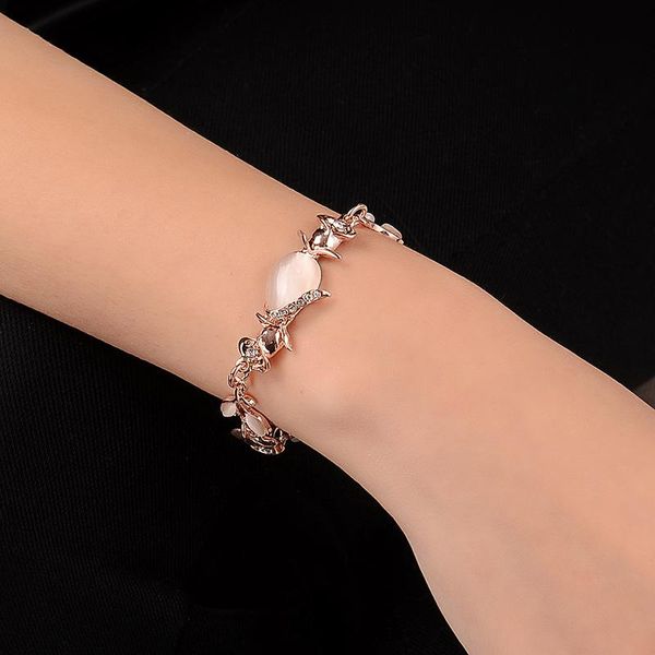 charm bracelets miuoxion wholesale trend creative jewelry metal leaf dazzling opal bracelet for women feature namour gift all seasons, Golden;silver
charm bracelets miuoxion wholesale trend creative jewelry metal leaf dazzling opal bracelet for women feature namour gift all seasons, Golden;silver