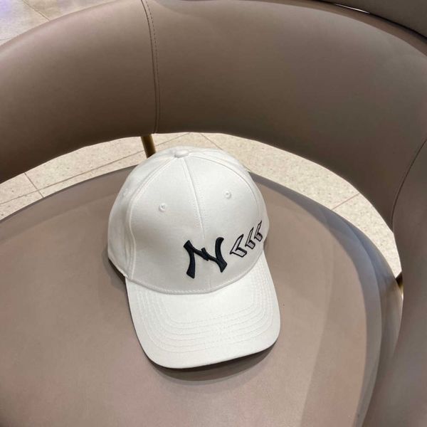 fashion high-end custom brand casual solid color alphabet baseball sunshade sunscreen ball cap, Blue;gray
fashion high-end custom brand casual solid color alphabet baseball sunshade sunscreen ball cap, Blue;gray