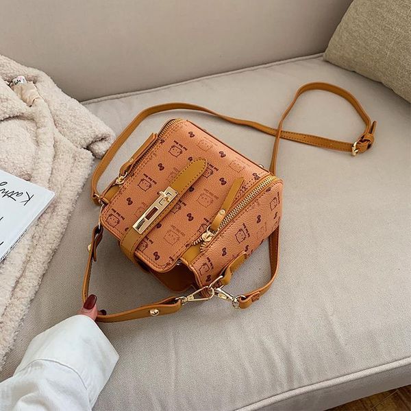 cross body qyahlybz luxury designer handbag women's small handbags ins fashion printed bucket bag korean female shoulder messenger
cross body qyahlybz luxury designer handbag women's small handbags ins fashion printed bucket bag korean female shoulder messenger