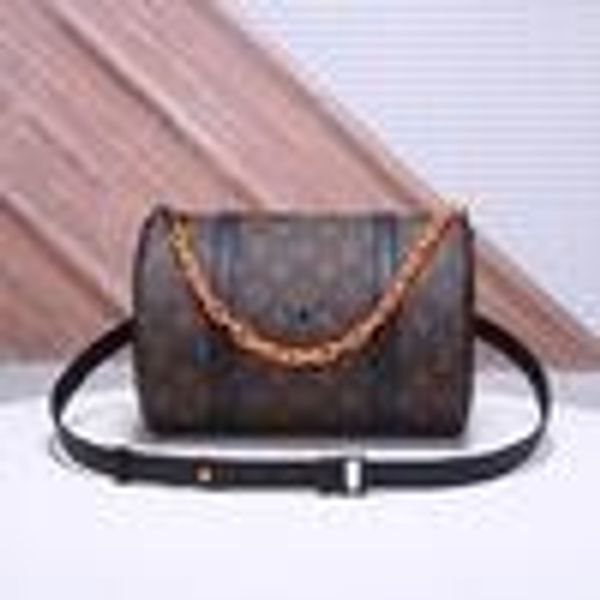 libobo6_1 y3j3 m44425 backpacks handbags iconic handles shoulder bags totes cross body bag clutches evening oxidized leather business, Red;black
libobo6_1 y3j3 m44425 backpacks handbags iconic handles shoulder bags totes cross body bag clutches evening oxidized leather business, Red;black