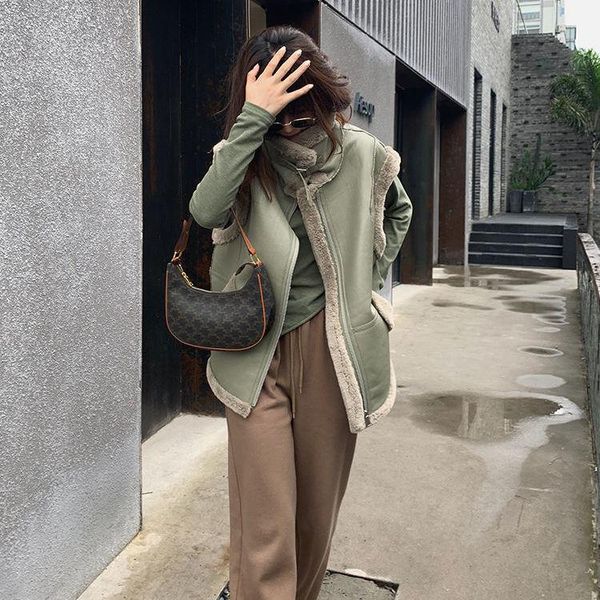 women's vests wool vest jacket women 2021 autumn and winter all-match outer wear fur lamb velvet motorcycle, Black;white
women's vests wool vest jacket women 2021 autumn and winter all-match outer wear fur lamb velvet motorcycle, Black;white