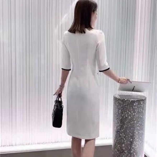capris bodycon 2021 spring summer business inspired women o-neck crystal beading button bow deco 3/4 sleeve black white ol, Black;gray
capris bodycon 2021 spring summer business inspired women o-neck crystal beading button bow deco 3/4 sleeve black white ol, Black;gray