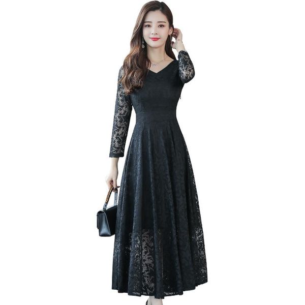 casual dresses spring and autumn winter v-neck long-sleeved fashion temperament slim big swing plus velvet high waist lace dress, Black;gray
casual dresses spring and autumn winter v-neck long-sleeved fashion temperament slim big swing plus velvet high waist lace dress, Black;gray
