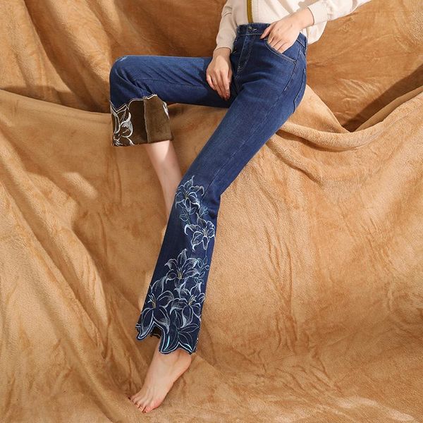 women's jeans ferzige 2022 winter luxury pants plus velvet warm thick women fashion embroidered casual slim fit flare lady, Blue
women's jeans ferzige 2022 winter luxury pants plus velvet warm thick women fashion embroidered casual slim fit flare lady, Blue