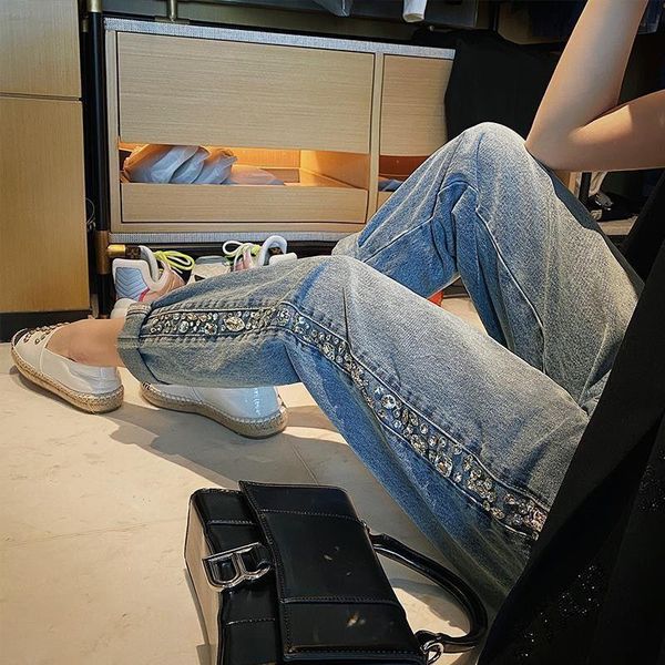 women's jeans 2021 casual denim trousers luxury diamond high-waisted ladies loose fit straight-leg pants retro light blue
women's jeans 2021 casual denim trousers luxury diamond high-waisted ladies loose fit straight-leg pants retro light blue