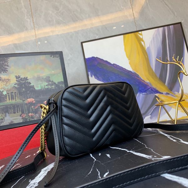 luxurys designers leather man womens shoulder bags fashion wave chain wallet cowhide handbag presbyopic card holder totes evening bags messe
luxurys designers leather man womens shoulder bags fashion wave chain wallet cowhide handbag presbyopic card holder totes evening bags messe
