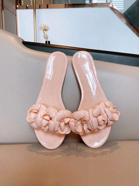 woman fashion camellia flower jelly slippers summer flip flops beach sandals flats ladies slides with gift box 35-40, Black
woman fashion camellia flower jelly slippers summer flip flops beach sandals flats ladies slides with gift box 35-40, Black