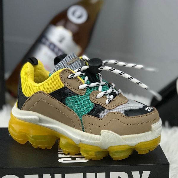 fashion kids toddler casual dad shoes clear sole triple-s sneakers designer shoes neon green black pink crystal thick bottom paris platform
fashion kids toddler casual dad shoes clear sole triple-s sneakers designer shoes neon green black pink crystal thick bottom paris platform