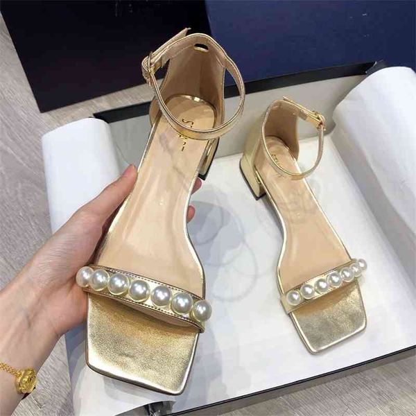 2021s new high version pearl one line with thick heel sandals women's summer open toe middle white roman, Black
2021s new high version pearl one line with thick heel sandals women's summer open toe middle white roman, Black
