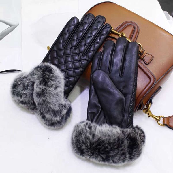 gloves women' winter fashion warm real sheepskin rabbit fur thickened touch screen fur, Blue;gray
gloves women' winter fashion warm real sheepskin rabbit fur thickened touch screen fur, Blue;gray