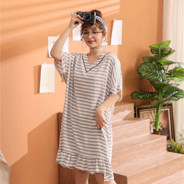 women's sleepwear fashion striped night dress women sweet v-neck student sleepwear dress loose cotton nightgowns female sleepshirt nigh, Black;red
women's sleepwear fashion striped night dress women sweet v-neck student sleepwear dress loose cotton nightgowns female sleepshirt nigh, Black;red