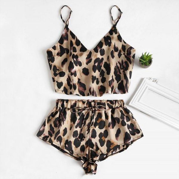 leopard on satin lingerie womens sleepwears lace nightwear shorts set female underwear lingeire, Black;red
leopard on satin lingerie womens sleepwears lace nightwear shorts set female underwear lingeire, Black;red