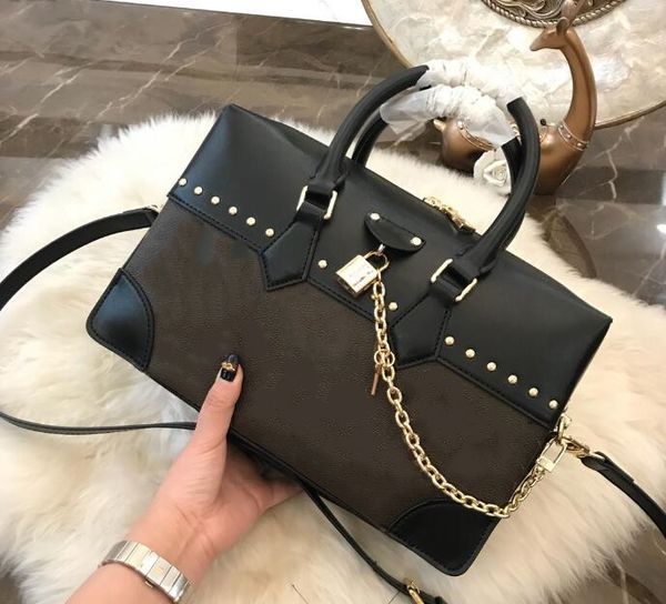 evening bags designers women shoulder bags fashion messenger bag lady boston purse with folding box
evening bags designers women shoulder bags fashion messenger bag lady boston purse with folding box