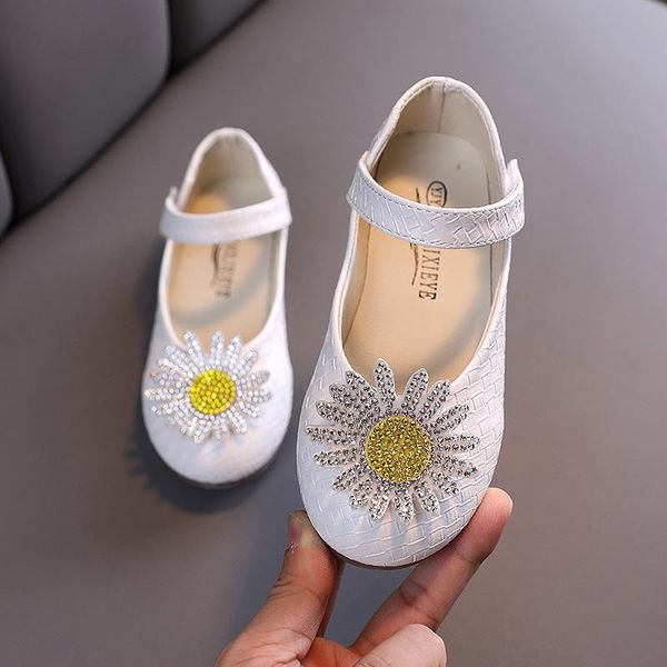 children' fashion shoes for girls baby kids dress leather with crystal flower flats princess wedding party birthday flat, Black;grey
children' fashion shoes for girls baby kids dress leather with crystal flower flats princess wedding party birthday flat, Black;grey