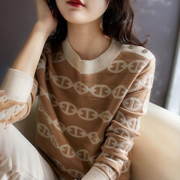 women chain print knitted sweater long sleeved casual slimming all match contrast color top, White;black
women chain print knitted sweater long sleeved casual slimming all match contrast color top, White;black