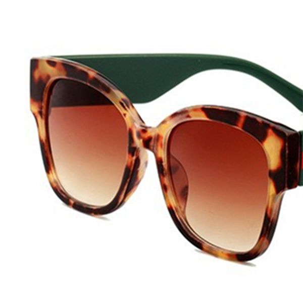 luxury sunglasses for men summer fashion designer women eyewear uv protection with box and packaging, White;black
luxury sunglasses for men summer fashion designer women eyewear uv protection with box and packaging, White;black