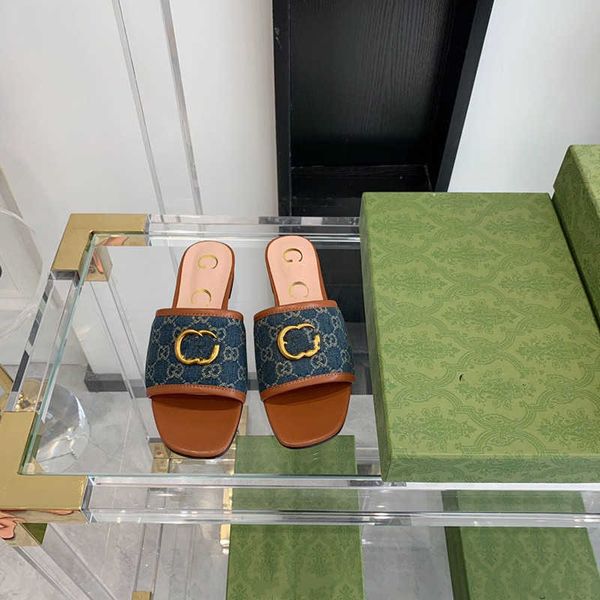 2021 spring and summer net red essential g family slippers women's shoes comfortable square head metal buckle flat bottom wear fashion, Black 
2021 spring and summer net red essential g family slippers women's shoes comfortable square head metal buckle flat bottom wear fashion, Black