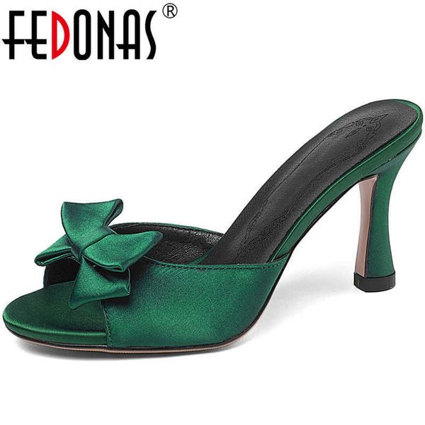 butterfly knot women pumps thin heels sandals elegant peep toe slippers spring summer sweet wedding party shoes woman 210528, Black
butterfly knot women pumps thin heels sandals elegant peep toe slippers spring summer sweet wedding party shoes woman 210528, Black