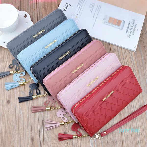 designer-wallets zipper tassel checked wallet ladies long with large capacity mobile phone bag, Red;black
designer-wallets zipper tassel checked wallet ladies long with large capacity mobile phone bag, Red;black