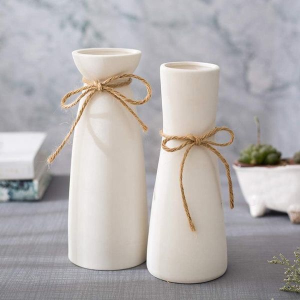 novelty items lber white ceramic vase minimalist style decoration,modern home decoration porcelain matte design
novelty items lber white ceramic vase minimalist style decoration,modern home decoration porcelain matte design