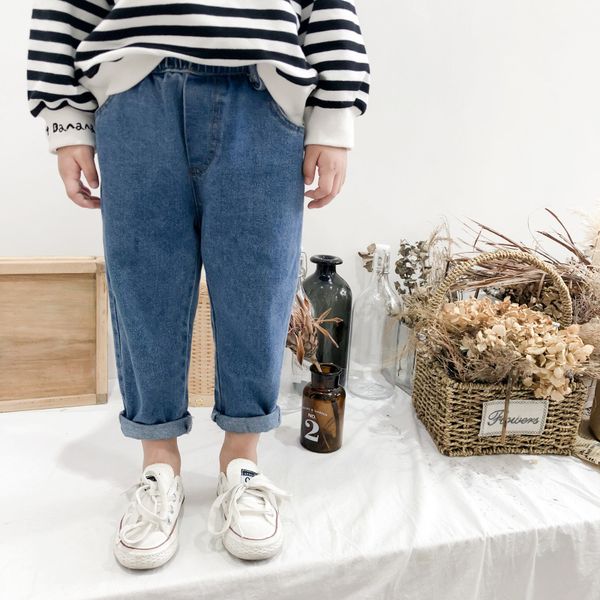 autumn boys girls fashion all-match jeans korean style kids children 2 colors casual denim pants 1-5y, Blue
autumn boys girls fashion all-match jeans korean style kids children 2 colors casual denim pants 1-5y, Blue