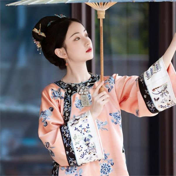 ethnic clothing 2021 female satin chinese traditional national loose hanfu blouse women vintage flower print shirts, Red
ethnic clothing 2021 female satin chinese traditional national loose hanfu blouse women vintage flower print shirts, Red