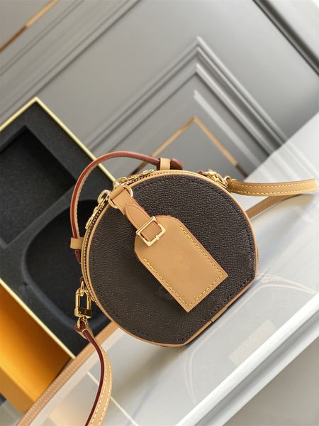 2021louis vuitton circular design fashion women shoulder bag leather women's crossbody messenger bags ladies purse female round bolsa h
2021louis vuitton circular design fashion women shoulder bag leather women's crossbody messenger bags ladies purse female round bolsa h