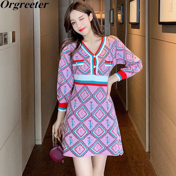 v-neck celebrity style knitted long-sleeved dress rhombus contrast color slim a-line mini sweater 210525, Black;gray
v-neck celebrity style knitted long-sleeved dress rhombus contrast color slim a-line mini sweater 210525, Black;gray