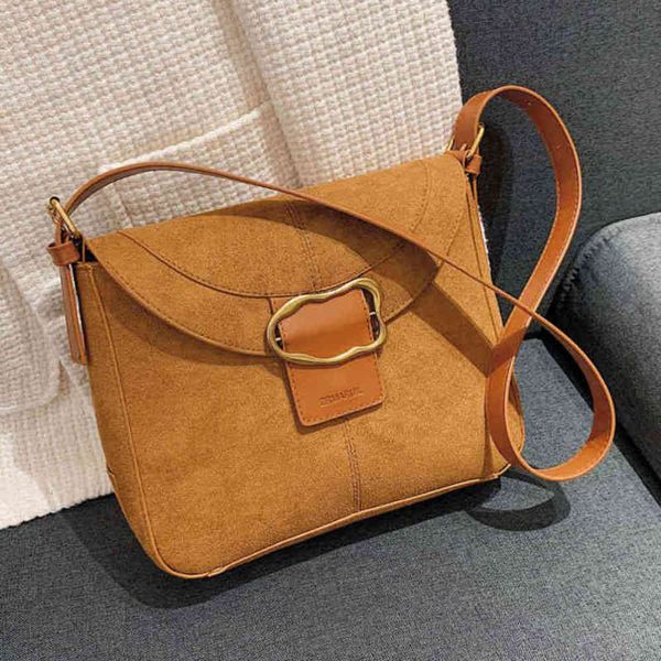 Designer dinner bagAutumn frosted Bag Fashion versatile one shoulder small square bag women's 2021 contrast color portable messenger
Designer dinner bagAutumn frosted Bag Fashion versatile one shoulder small square bag women's 2021 contrast color portable messenger