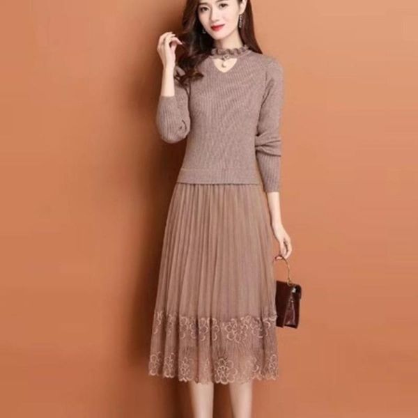 women's sweaters 2021 autumn women sweater dress female knitted dresses ladies elegant warm long sleeve fashion v neck causal pullovers, White;black
women's sweaters 2021 autumn women sweater dress female knitted dresses ladies elegant warm long sleeve fashion v neck causal pullovers, White;black