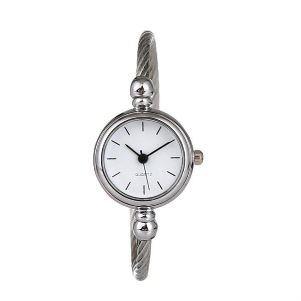 wristwatches women's explosion watches fashion elegant alloy retro bracelet watch creative casual black and white face silver shell qua, Slivery;brown
wristwatches women's explosion watches fashion elegant alloy retro bracelet watch creative casual black and white face silver shell qua, Slivery;brown