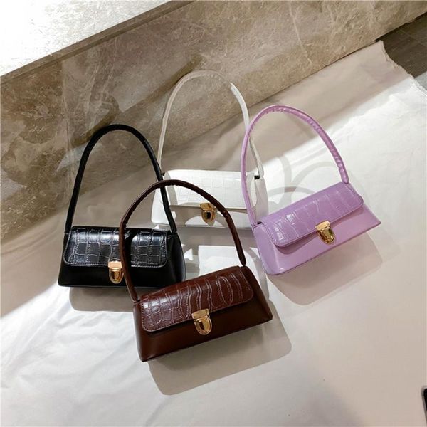 leather pure color chain tote women casual shoulder messenger bags purses youth ladies simple versatile bag cross body
leather pure color chain tote women casual shoulder messenger bags purses youth ladies simple versatile bag cross body